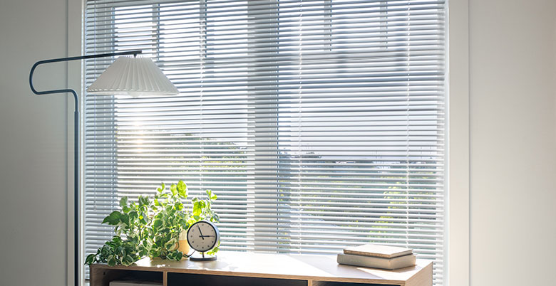 Mini Blinds in Grey in Kitchen